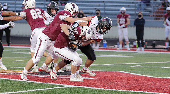 vs. Middleton 4-9-21  (77)