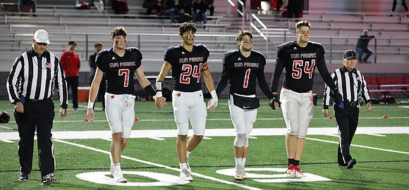 10-29-21 Sun Prairie vs. FDL Playoff Round 2  (2)