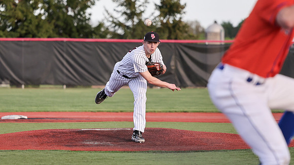 34 Alex Klun (12)