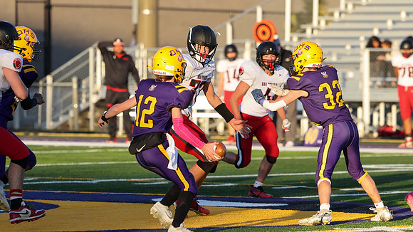 10-17-24 JV2 vs. DeForest (68)