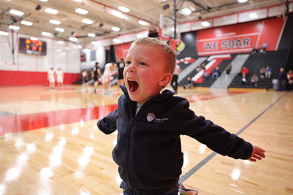 1-4-24 At Sun Prairie HS Basketball game (53)