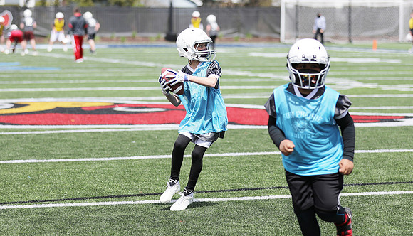 4th Grade A vs. 4th Grade D  (67)