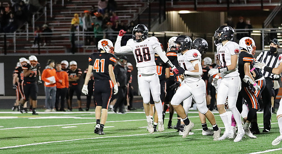 11 Evan Richmond (11)