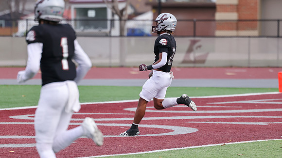 24 Najeh Mitchell (13)