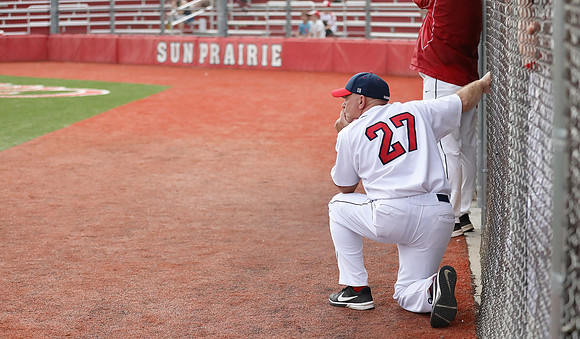 2022 Coach Rob Hamilton  (13)