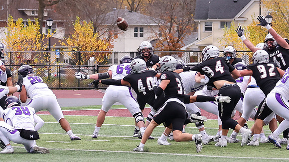 11-9-24 EAGLES vs. UW Whitewater (87)