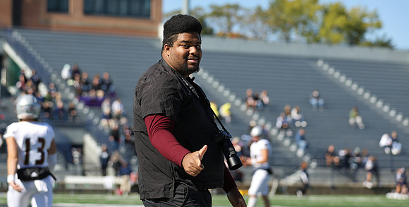 Coach Keric Jackson (10)