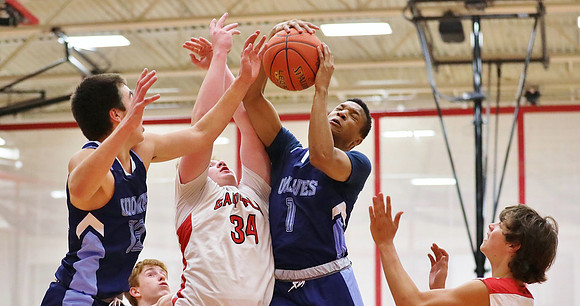 12-13-22 JV vs. Sun Prairie East  (24)