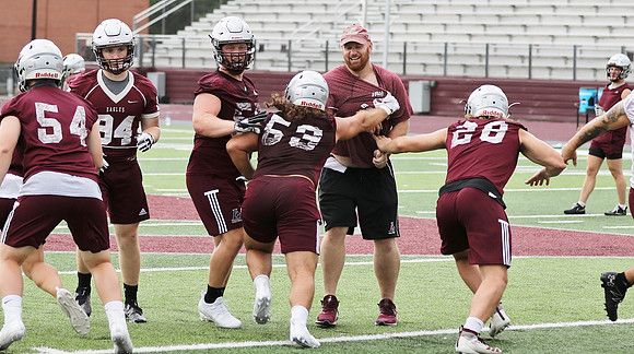 Coach Andrew McGlenn (4)
