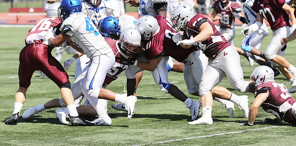 3 UWL 2018 Pre Season Scrmmage vs. U of Dubuque  (215)