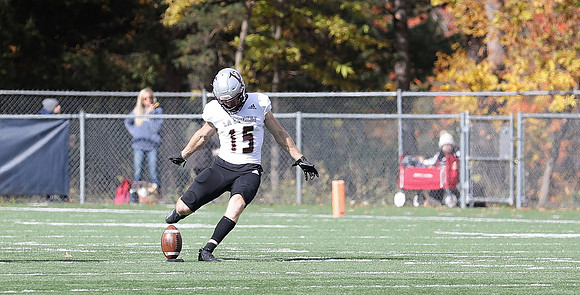 10-15-22 vs. UW Eau Claire  (72)