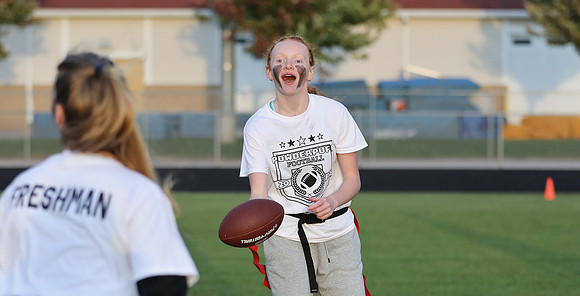 9-26-22 Powderpuff - Homecoming Week  (56)