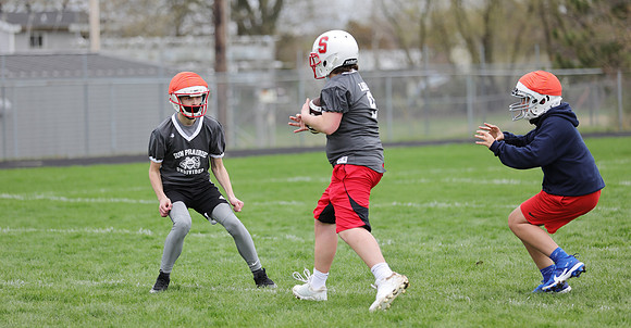4-11-21 8th Grade Longley SH vs. 8th Grade White SH  (98)