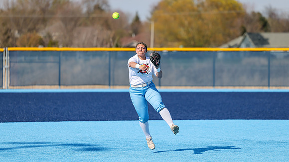 4-24-25 VARSITY Hits 4 Autism vs. Sun Prairie East (48)