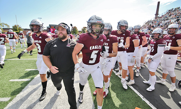 Coach Mitchell Collicott (2)