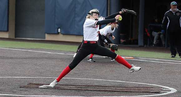2 McKenna Gross (20)