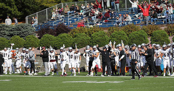 Coach Jon Larson  (3)