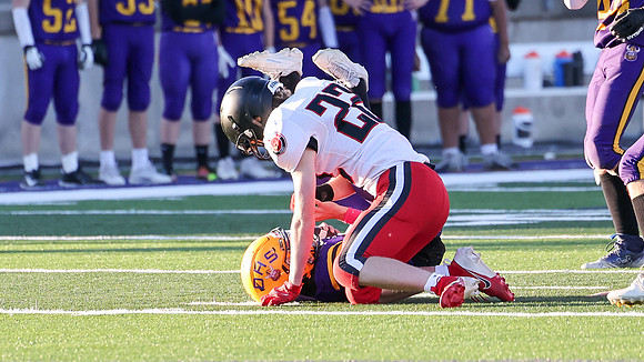 10-17-24 JV2 vs. DeForest (27)
