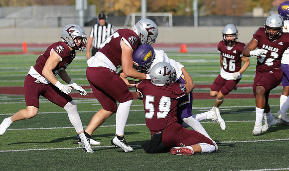 36 Logan Resch (11)