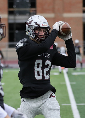 82 Justin Jones  (4)