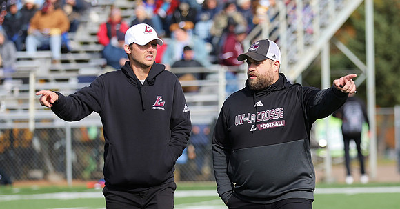 Coach Mitchell Collicott (3)