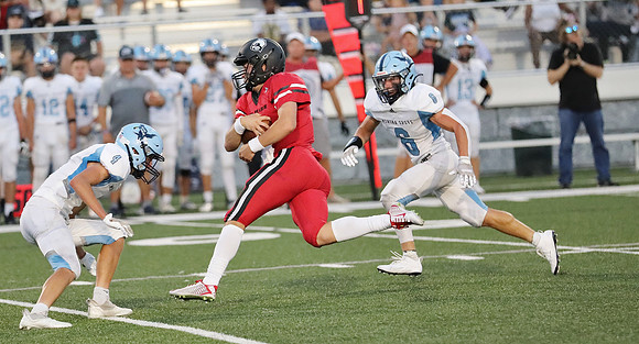 8-18-22 VARSITY vs. Sun Prairie East Cardinals  (41)