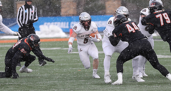 6 Joey Stutzman (36)