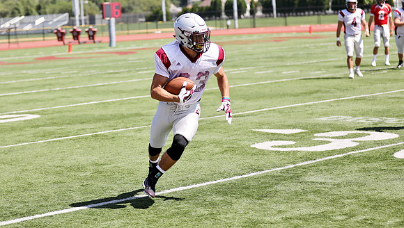 3 UWL 2018 Pre Season Scrmmage vs. U of Dubuque  (21)