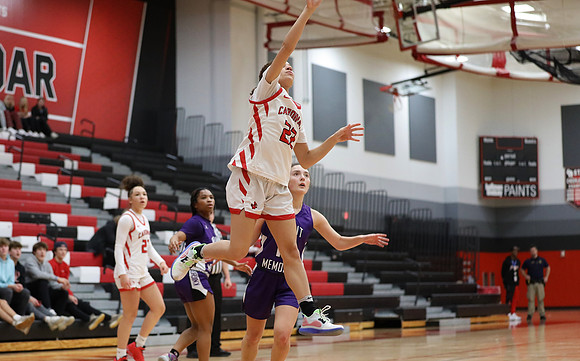 22 Ramiyah Davis (10)