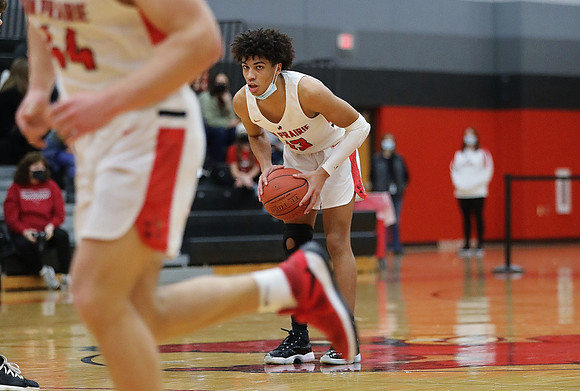 13 Tyus Wills  (23)
