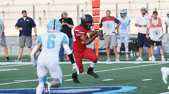 8-18-22 VARSITY vs. Monona Grove  (27)