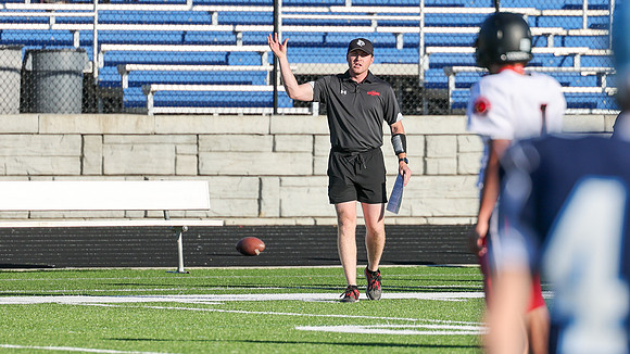 Coach Travis Zuidervaart (3)