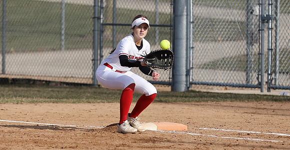 VARSITY vs. Madison Memorial 4-19-22 -PARENTS DAY   (85)