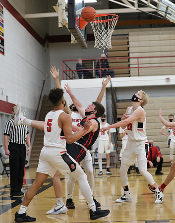42 Addison Ostrenga vs. La Crosse Central  (16)