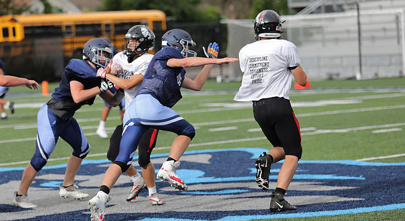 8-12-22 JV Scrimmage vs. Fort Atkinson  (32)