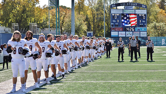 10-8-22 vs. UW Stout  (13)