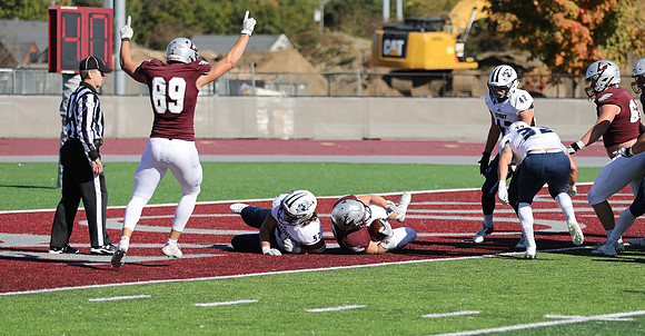 10-23-21 vs. UW Stout (60)