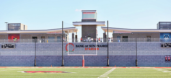 8-26-22 SP Football  (8)