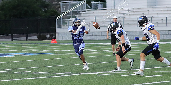 9-1-22 JV vs. Watertown  (27)