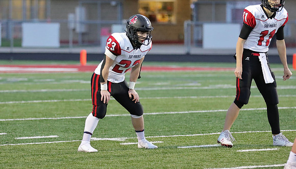 23 Andrew Stoner (2)
