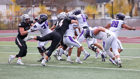 11-9-24 EAGLES vs. UW Whitewater (80)