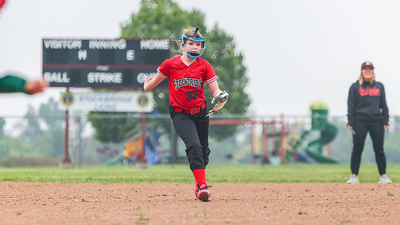 6-10-25 Ariella Softball Game (87)