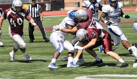 3 UWL 2018 Pre Season Scrmmage vs. U of Dubuque  (41)