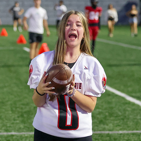 Manager Kayla Smith (7)