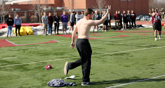 1 UWL 2018 Spring Practice  (4)