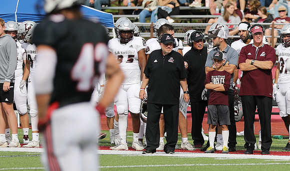 Coach Mike Anderson  (2)
