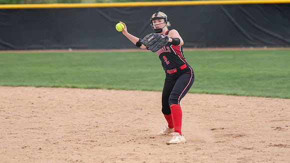 2 McKenna Gross (33)