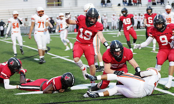 19 Davis Hamilton  vs. Verona (3)