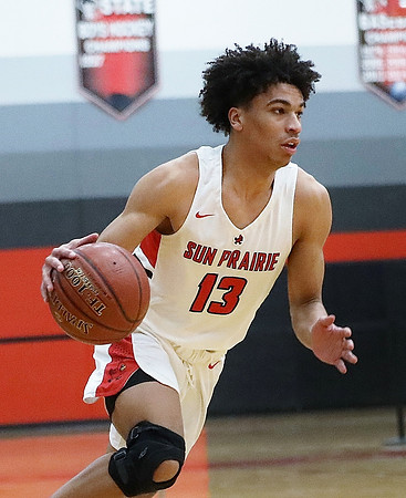 13 Tyus Wills (2)