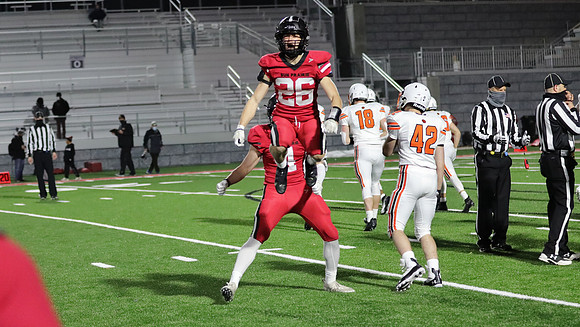 26 Michael McMillan vs. Verona